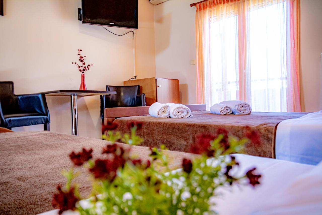 Imperial Home Tsironis Ioannina Exterior photo