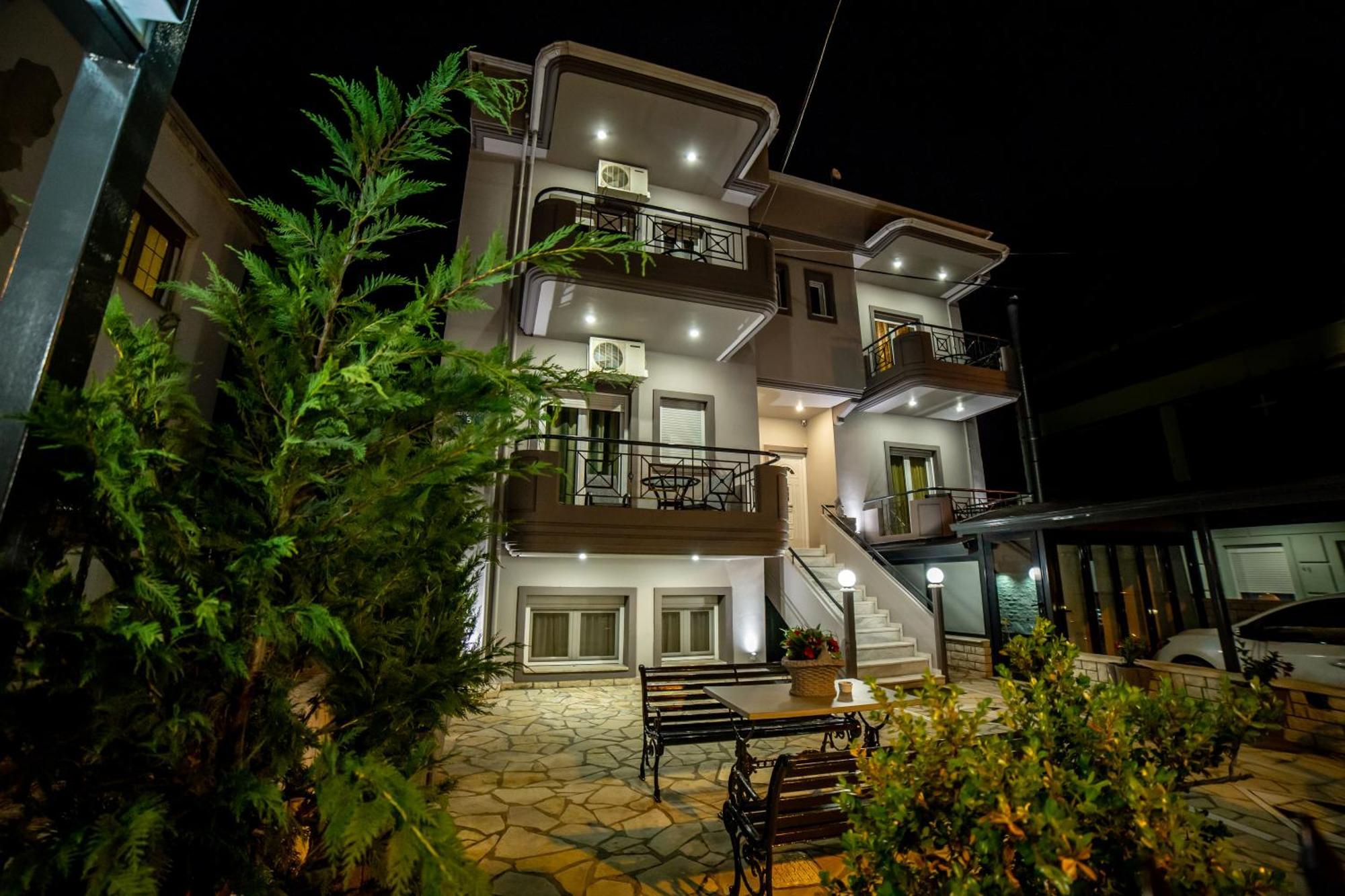 Imperial Home Tsironis Ioannina Exterior photo